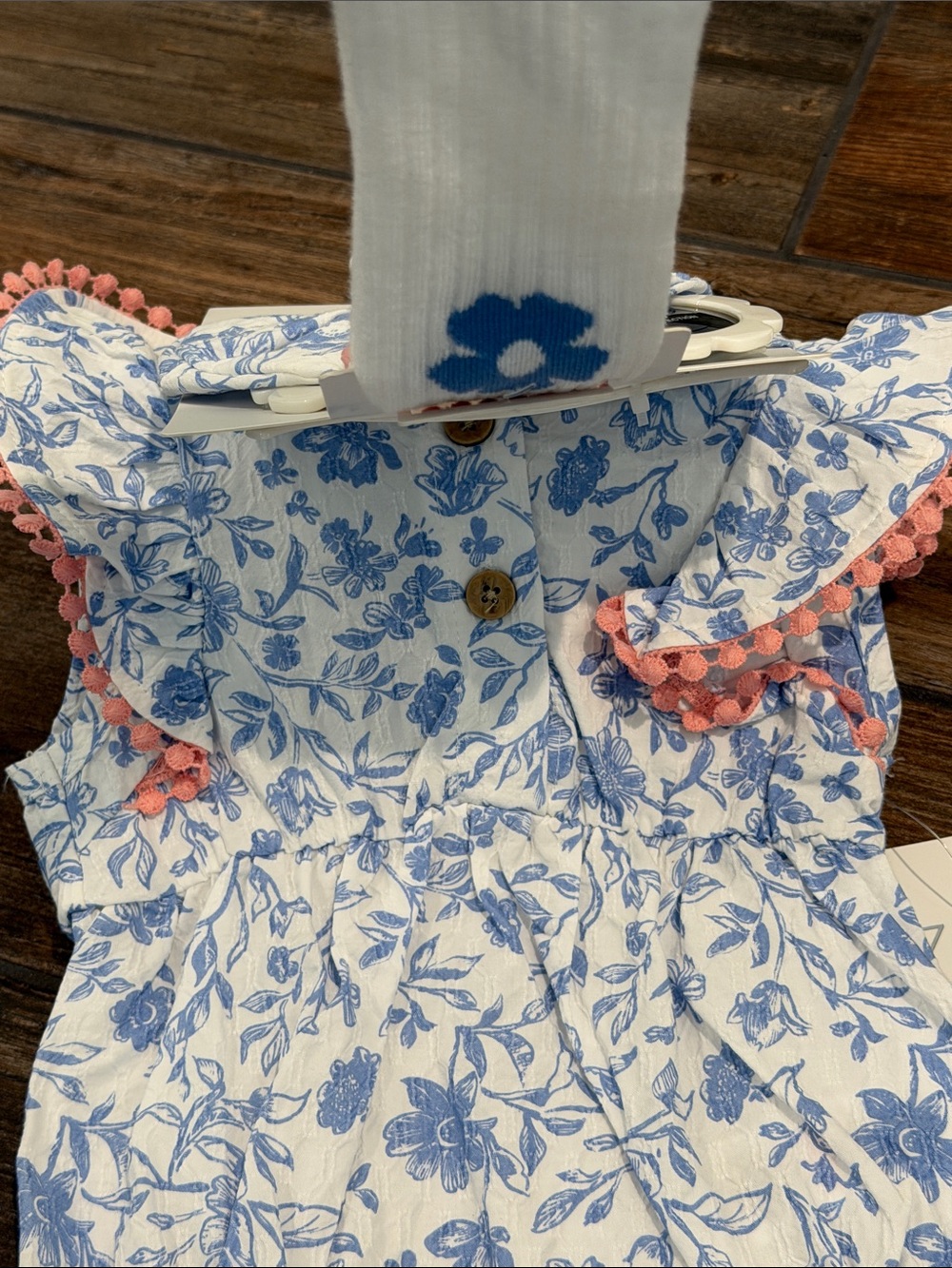 Rachel Zoe 4 piece set of Blue and Pink Floral Baby One-Piece - Picture 5 of 7
